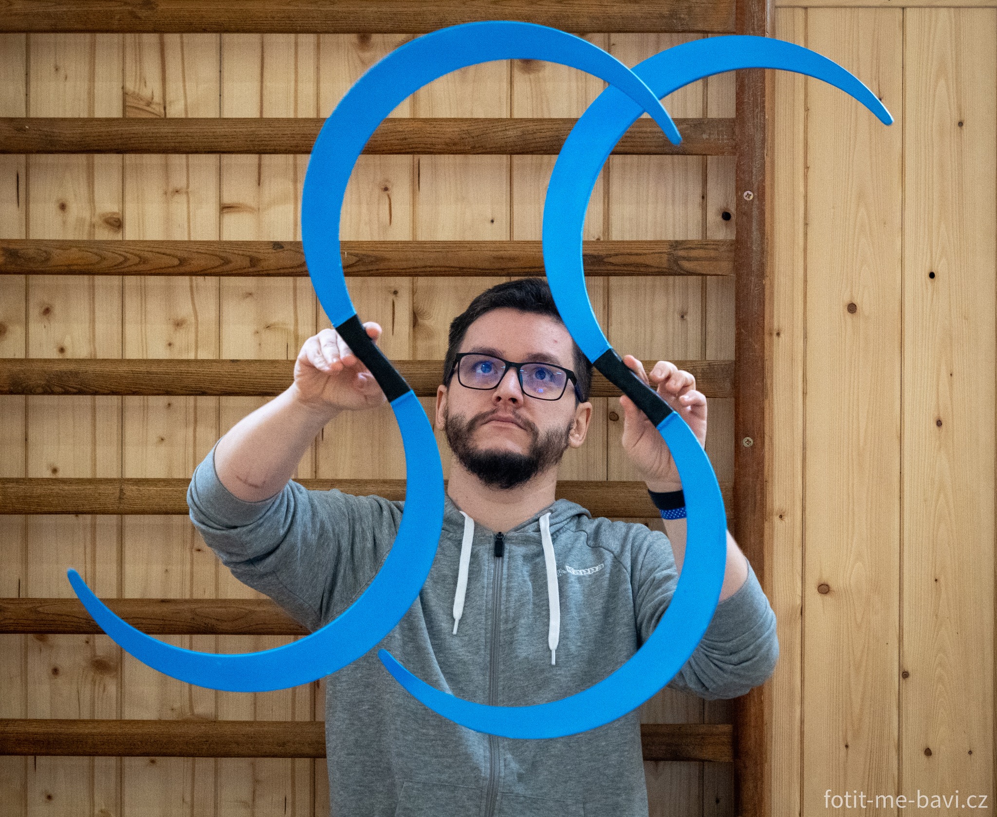 Matěj practicing in the gym with buugengs
